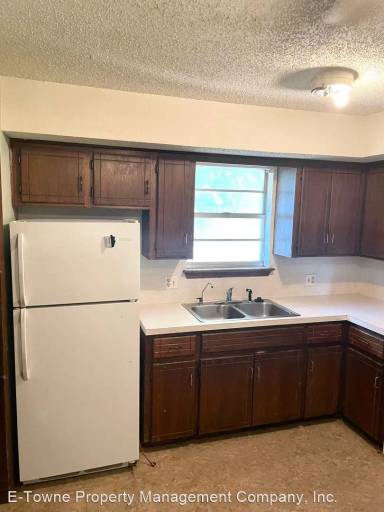Main picture of 5310 Ridgeview Ave