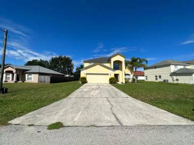 Main picture of 1920 Myakka Ct