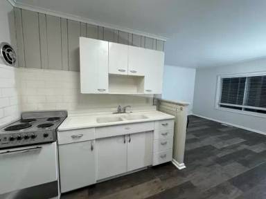 Main picture of 501 NW 8th St