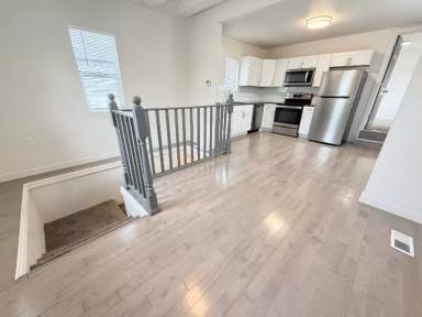 Main picture of 213 11th St