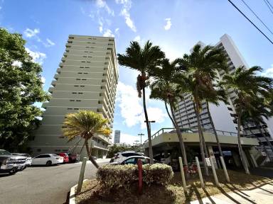 Main picture of Iolani Regent