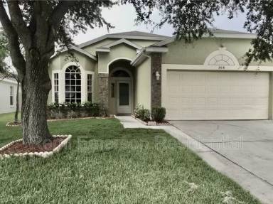 Main picture of 208 Woodbury Pines Cir