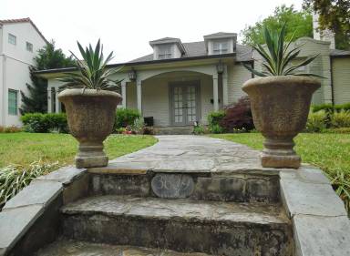 Main picture of 3609 Park Hill Dr