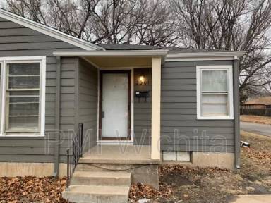 Main picture of 2343 S Belmont St