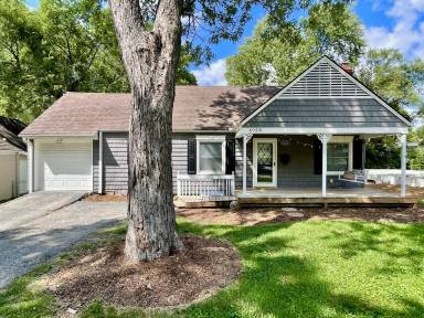 Main picture of 6028 Buena Vista St