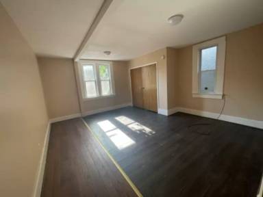 Main picture of 1458 Dewey Ave