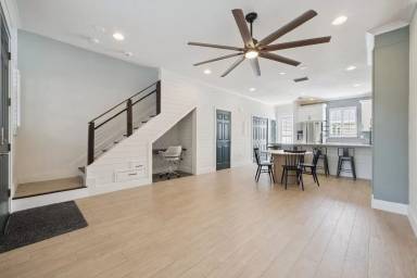 Main picture of 6939 Pasturelands Pl