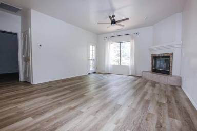 Main picture of 4956 Summit Cir