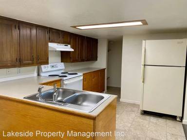 Main picture of 1900 1/2 Lancaster Ave