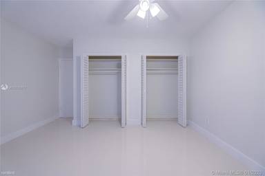 Main picture of 400 Minorca Ave