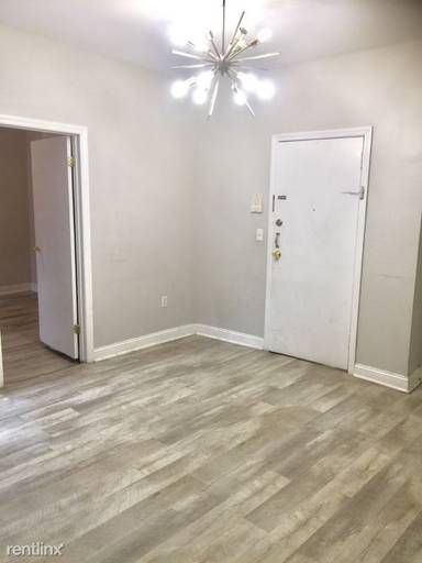 Main picture of 400 52nd St