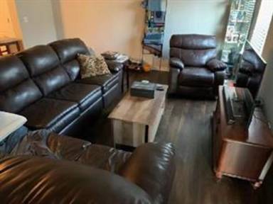 Main picture of 2731 W Kilimanjaro Way