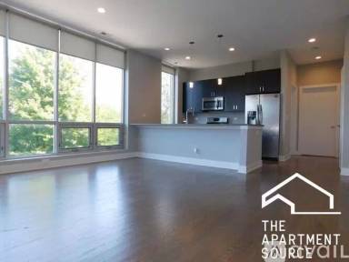 Main picture of 2348 N Lister Ave