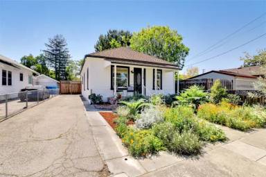 Main picture of 1558 Santa Clara St