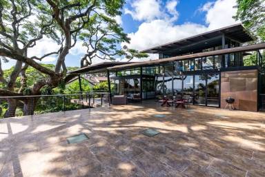Main picture of 2633 Tantalus Dr