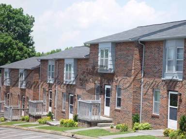 Main picture of 1500 Seminole Dr
