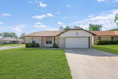 Main picture of 1419 Amber Rd