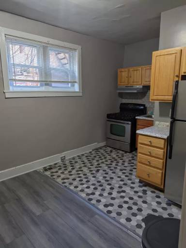 Main picture of 800 N Washington St Apartments