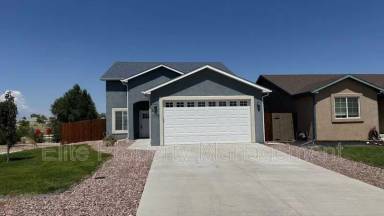 Main picture of 3137 W 18th St
