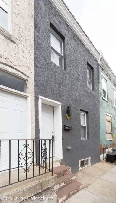 Main picture of 2443 N Corlies St