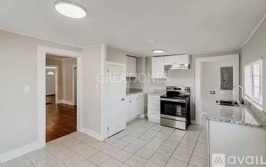 Main picture of 7720 1st Ave S