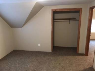 Main picture of 211 E Washington St