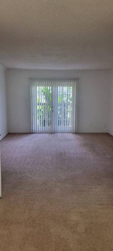 Main picture of 315 Wymore Rd