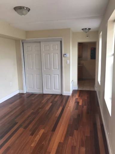 Main picture of 2252 Annapolis Rd