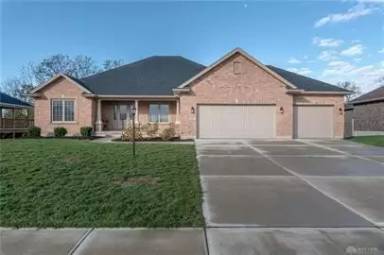 Main picture of 152 Wolf Creek Ct