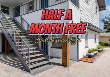 Main picture of 955 6th St SE