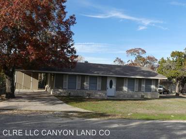 Main picture of 593 Wagon Wheel Dr