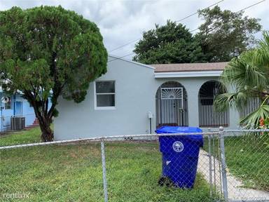 Main picture of 1458 NW 43rd St