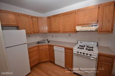 Main picture of 4 Vinal St