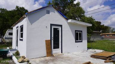 Main picture of 1551 NW 55th St