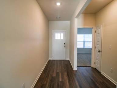 Main picture of 3349 Feldspar Dr SW