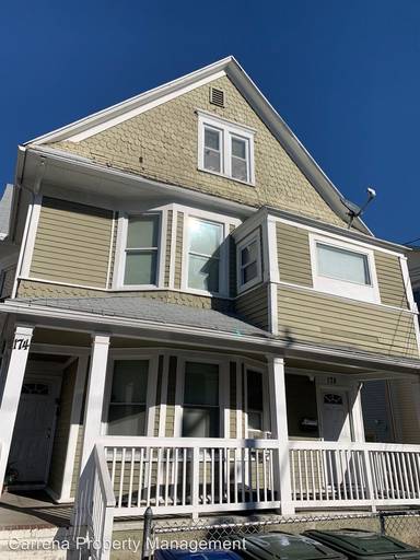 Main picture of 124 Catherine St