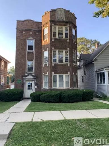 Main picture of 53 W 15th St