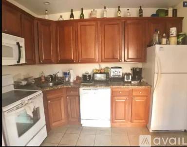 Main picture of 606 Columbus Ave