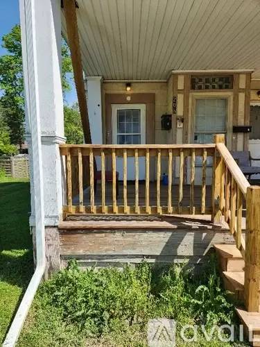 Main picture of 208 Fletcher St
