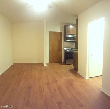 Main picture of 4031 N Kenmore Ave