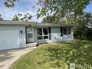 Main picture of 15266 Doyle Rd
