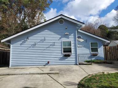 Main picture of 5619 S Cheyenne St