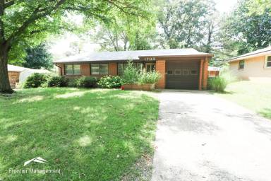 Main picture of 1705 Kenmar Dr