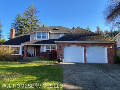 Main picture of 21134 SE 28th Pl