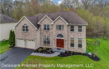 Main picture of 24 Dunleary Dr