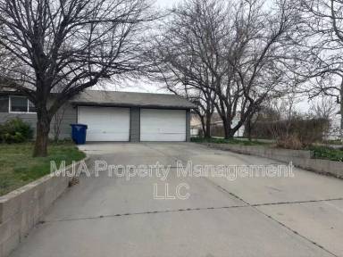 Main picture of 4055 W Paskay Dr