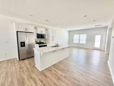 Main picture of 165 Ocelot Ln