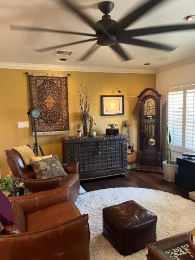 Main picture of 3735 W Sheringham Ave