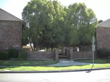 Main picture of 4544 N Sharon Ave