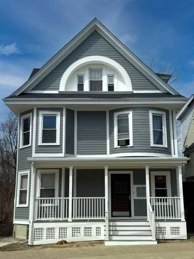 Main picture of 35 Harvard St